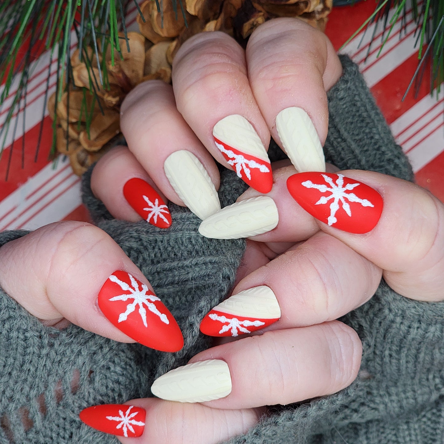 Winter Wonderland Sweater Nails