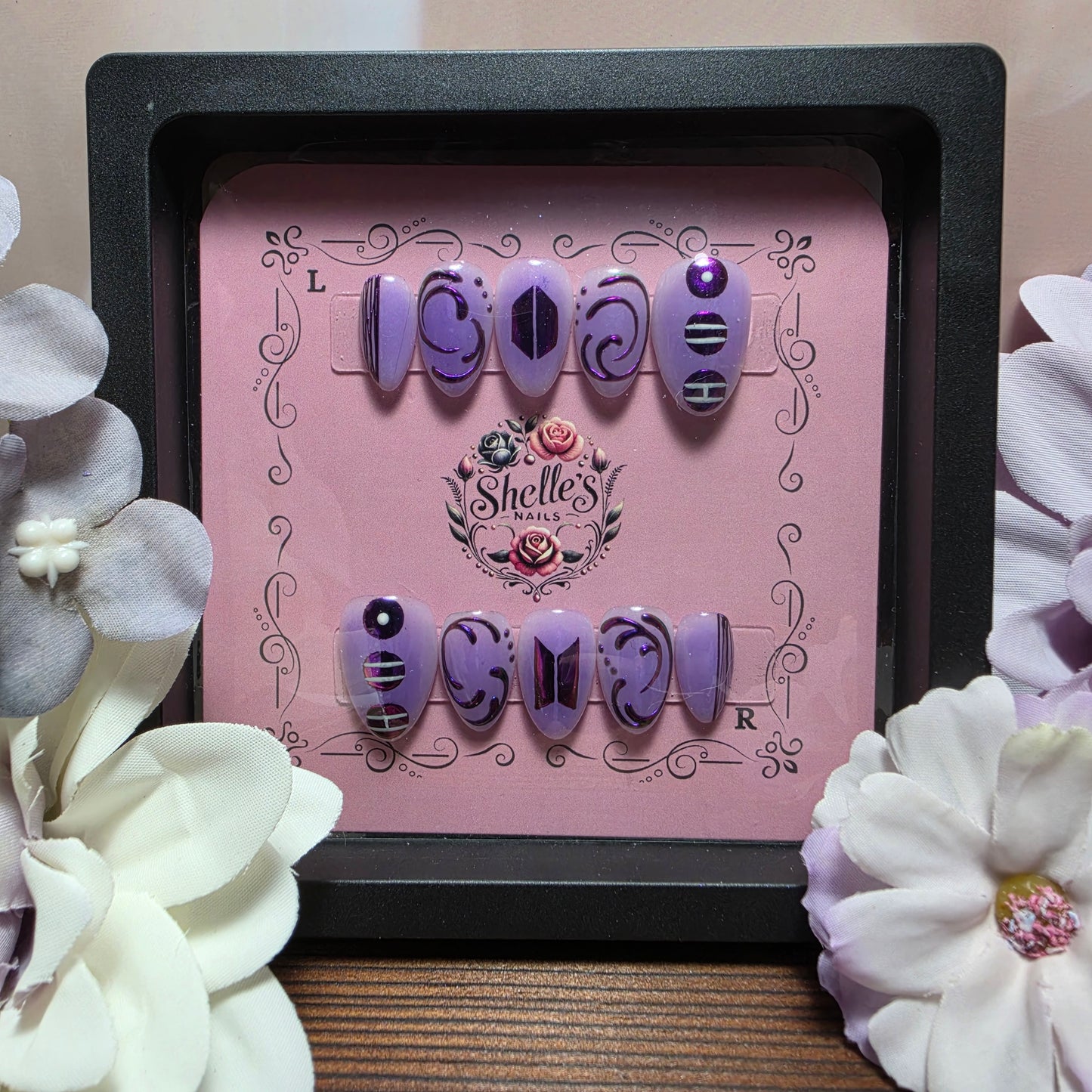 Arirang Press-On Nail Set