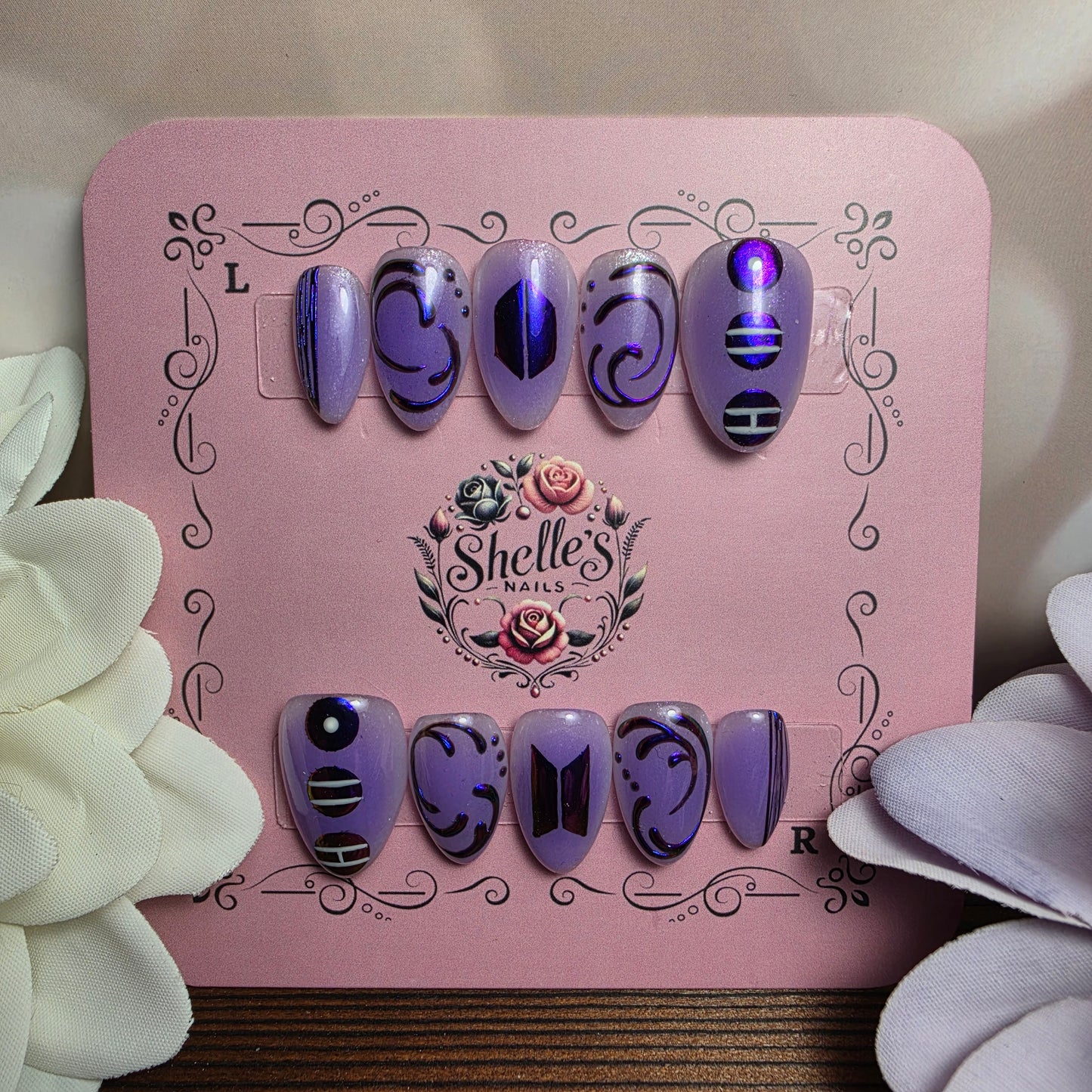 Arirang Press-On Nail Set