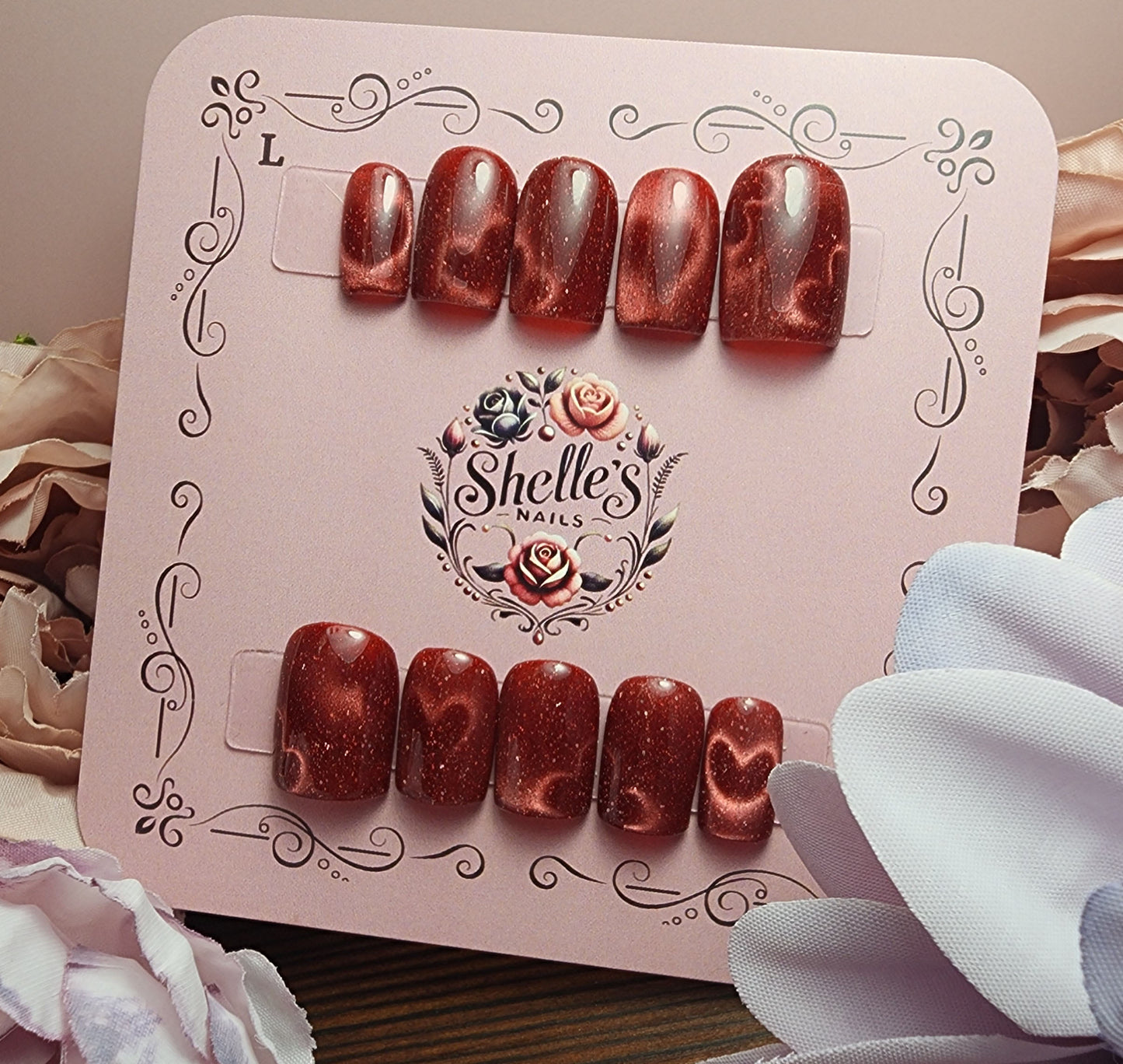 Velvet Cat-Eye Hearts